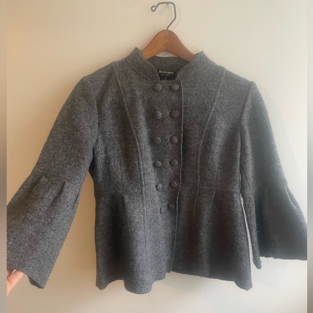 Clothes by Revue 100% Wool Coat Women’s M Gray Lightweight